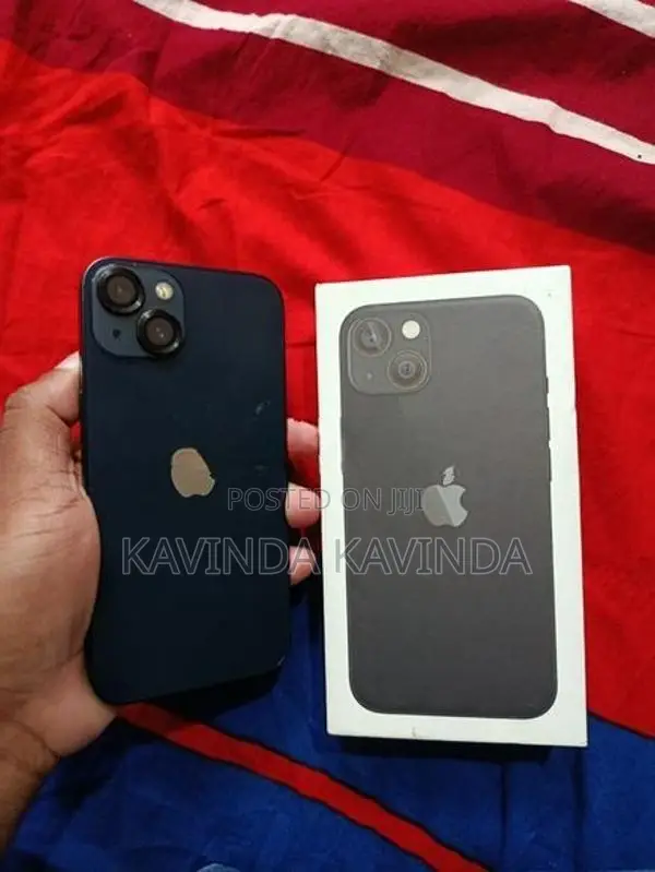Apple iPhone 13 (Used)