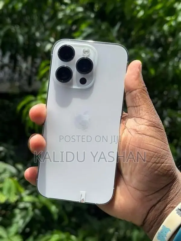 Apple iPhone 14 Pro 256gb (Used)