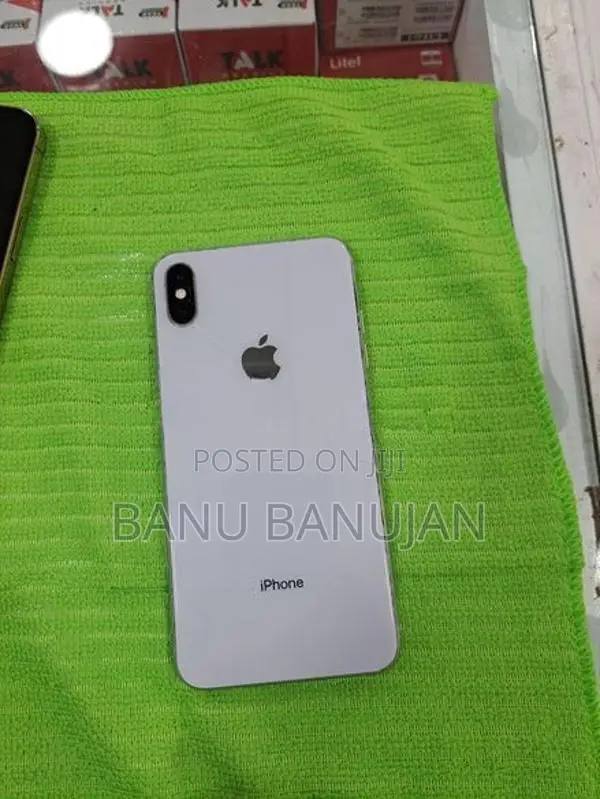 Apple iPhone XS Max (Used)