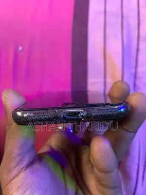 Apple iPhone 7 (Used)