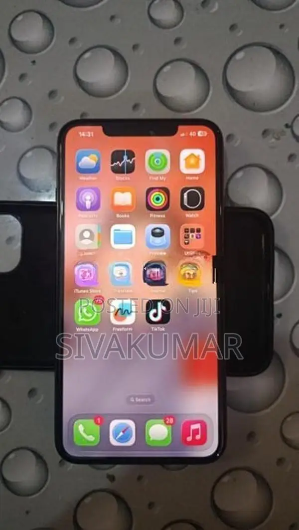 Apple iPhone 11 Pro Max (Used)