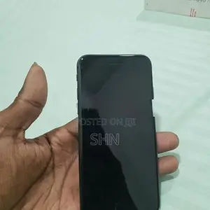 Apple iPhone 8 64gb (Used)
