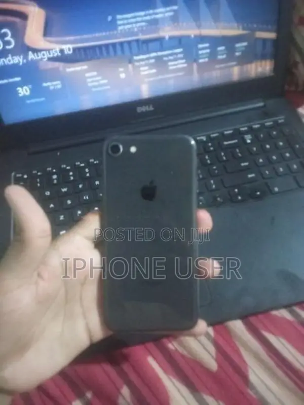 Apple iPhone 8 64GB (Used)