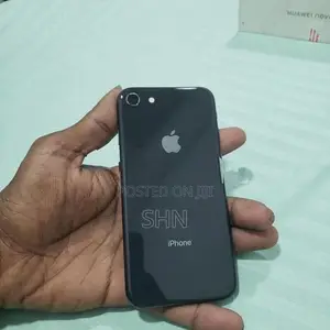 Apple iPhone 8 64gb (Used)