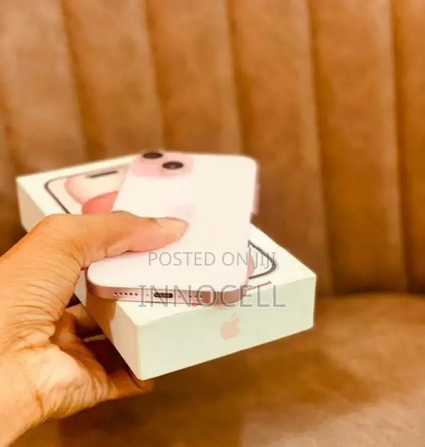 Apple iPhone 15 128GB (Used)