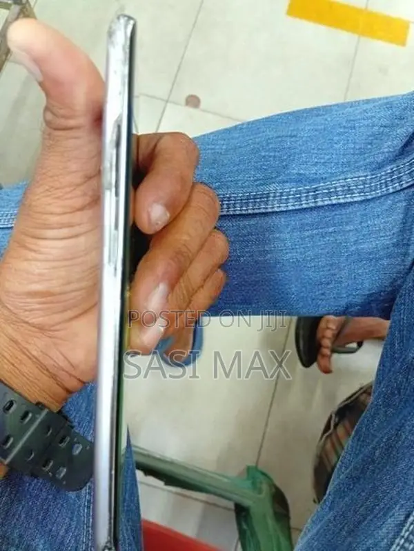 Samsung Galaxy S10 Plus (Used)