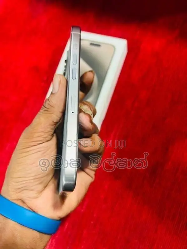 Apple iPhone 15 Pro 128GB (Used)