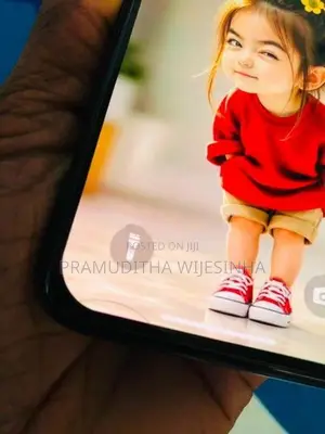 Apple iPhone XS 64GB (Used)