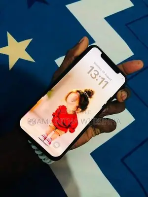 Apple iPhone XS 64GB (Used)