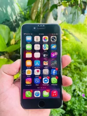 Apple iPhone SE 2 128gb (Used)