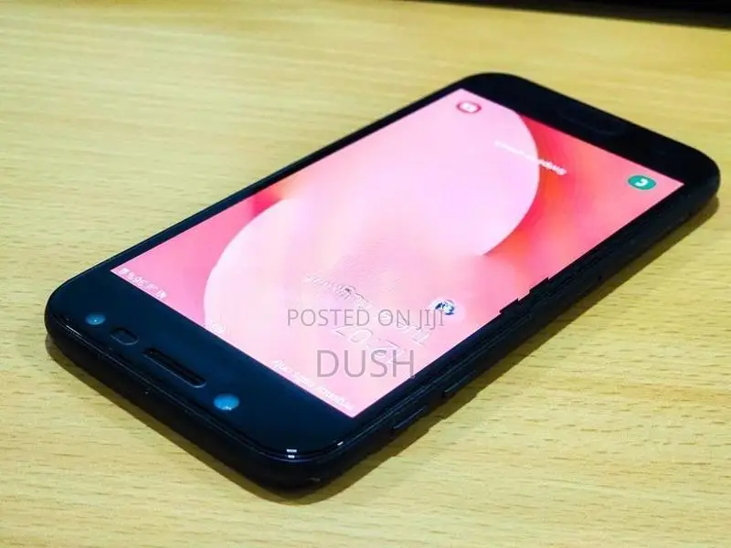 Samsung Galaxy J7 Pro (Used)
