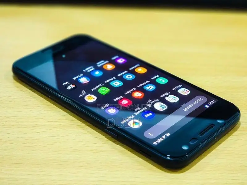 Samsung Galaxy J7 Pro (Used)