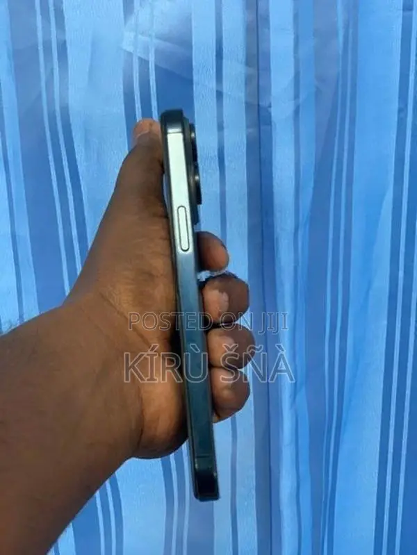 Apple iPhone 15 Pro Max (Used)