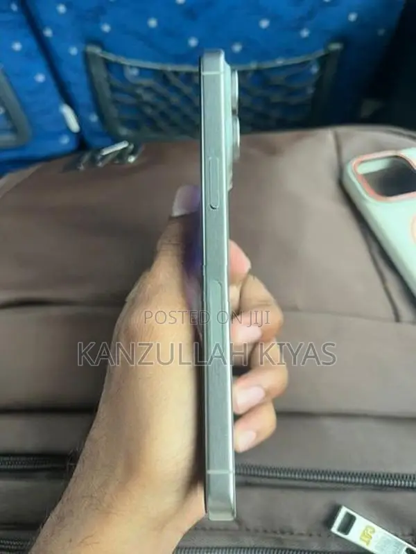 Apple iPhone 15 Pro Max (Used)