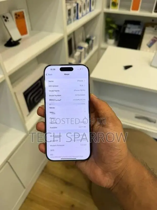 Apple iPhone 16 Pro 256GB (Used)