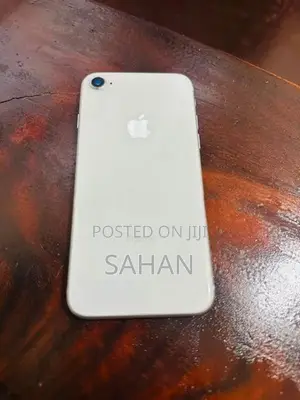 Apple iPhone 8 64GB (Used)