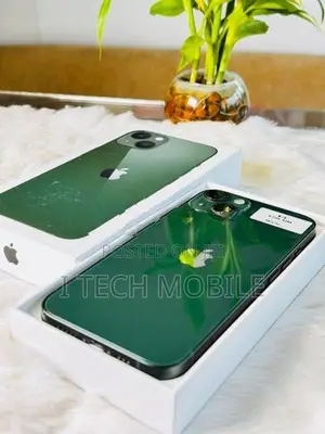 Apple iPhone 13 128GB (Used)