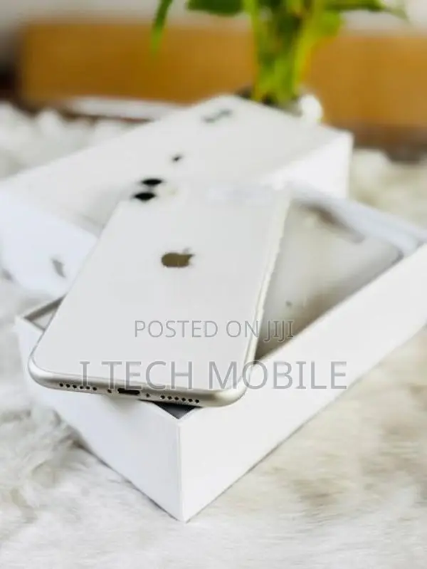 Apple iPhone 11 128GB (Used)