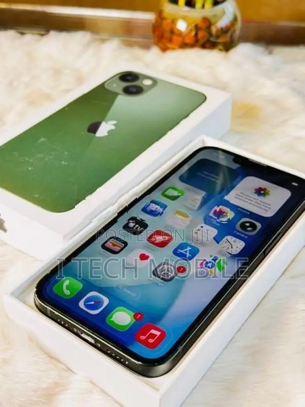 Apple iPhone 13 128GB (Used)