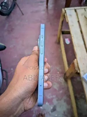 Apple iPhone 15 (Used)