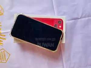 Apple iPhone 13 (Used)