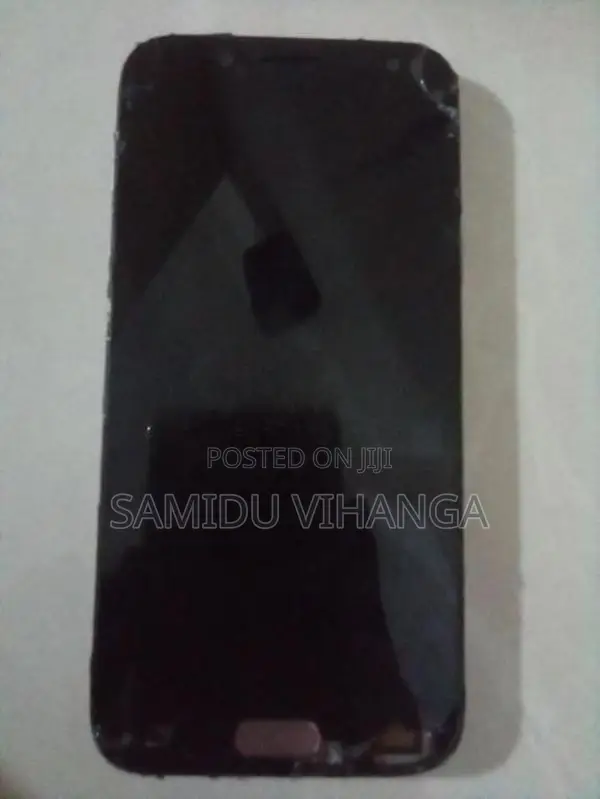 Samsung Galaxy J5 (Used)