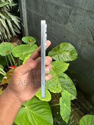 Samsung Galaxy S24 FE (Used)
