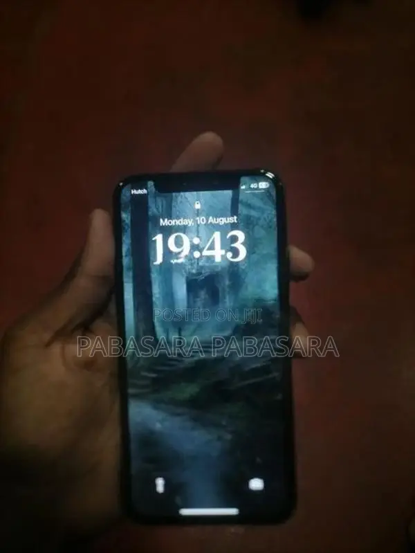 Apple iPhone XS (Used)