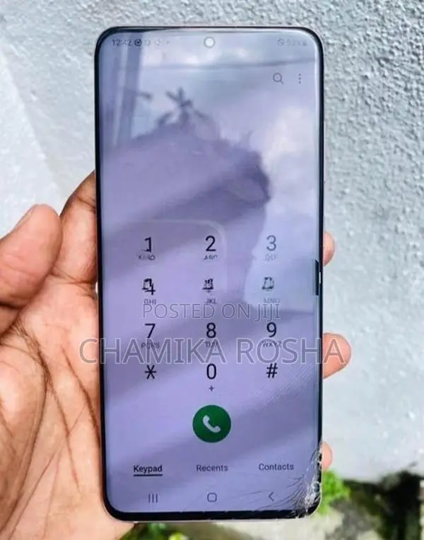 Samsung Galaxy S20 (Used)
