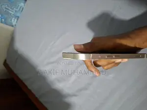 Apple iPhone 14 (Used)