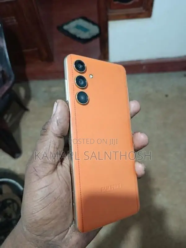 Samsung Galaxy F55 (Used)