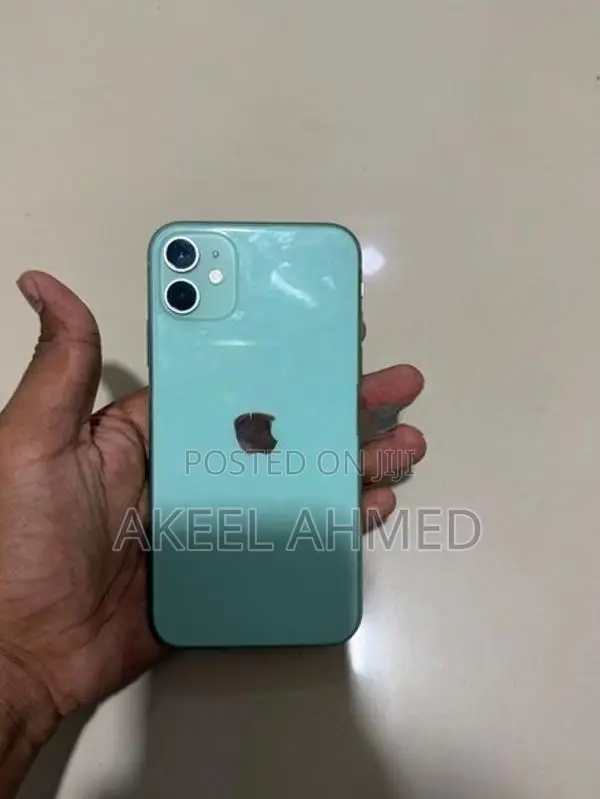 Apple iPhone 11 (Used)
