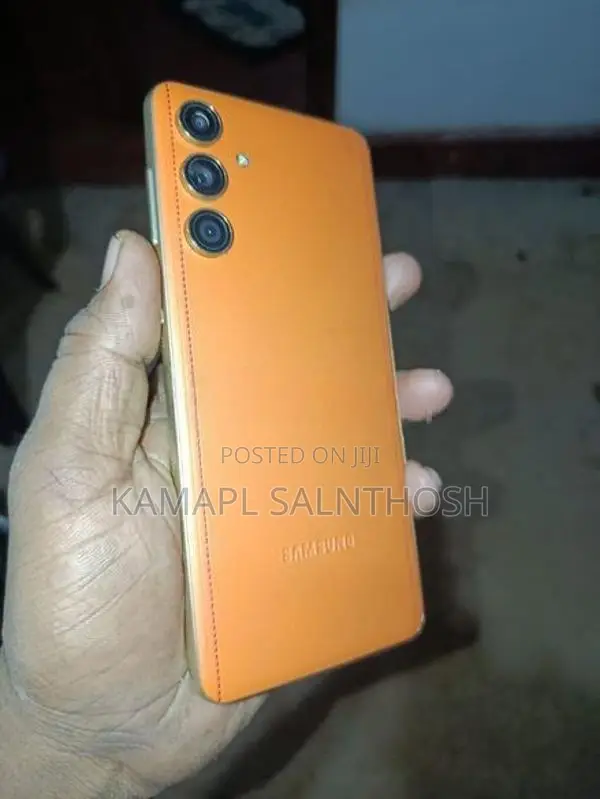 Samsung Galaxy F55 (Used)