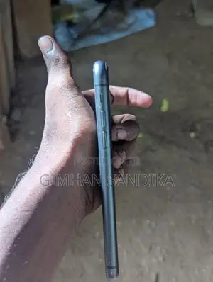 Apple iPhone 11 (Used)