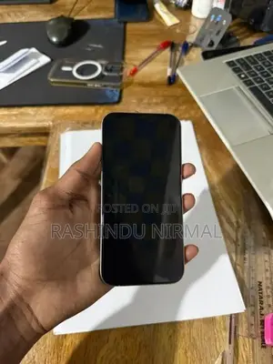 Apple iPhone 15 Pro (Used)