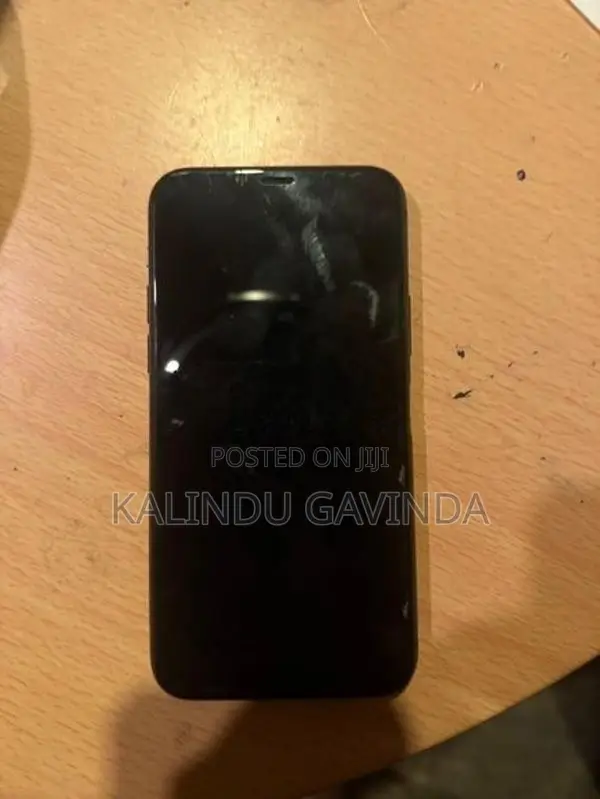 Apple iPhone 11 Pro (Used)