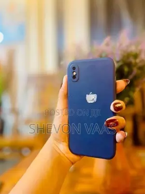 Apple iPhone XS (Used)