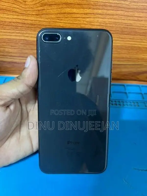 Apple iPhone 8 Plus (Used)