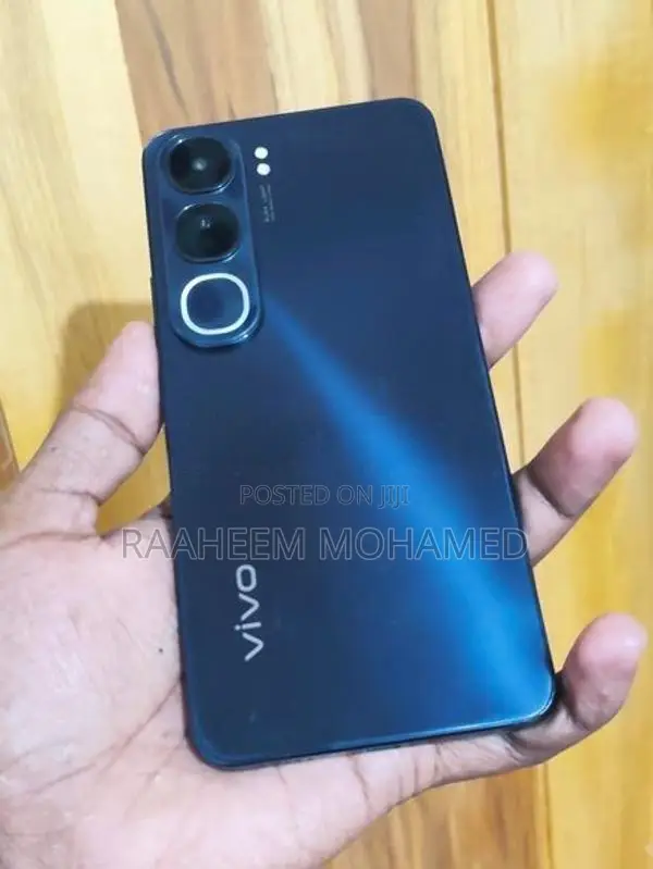 Vivo Y300 5G (Used)