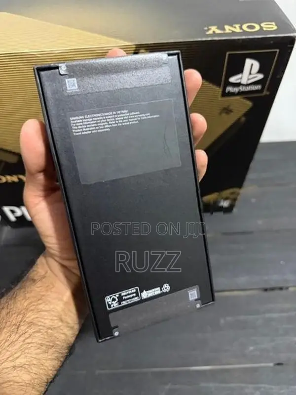 Samsung Galaxy Z Flip 7 512GB (Brand New)