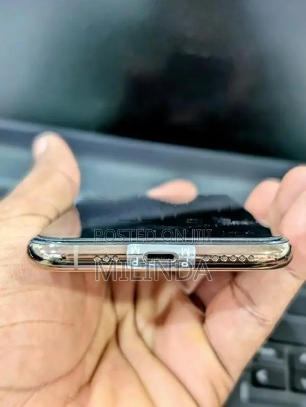 Apple iPhone 11 Pro (Used)