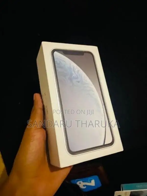 Apple iPhone XR (Used)