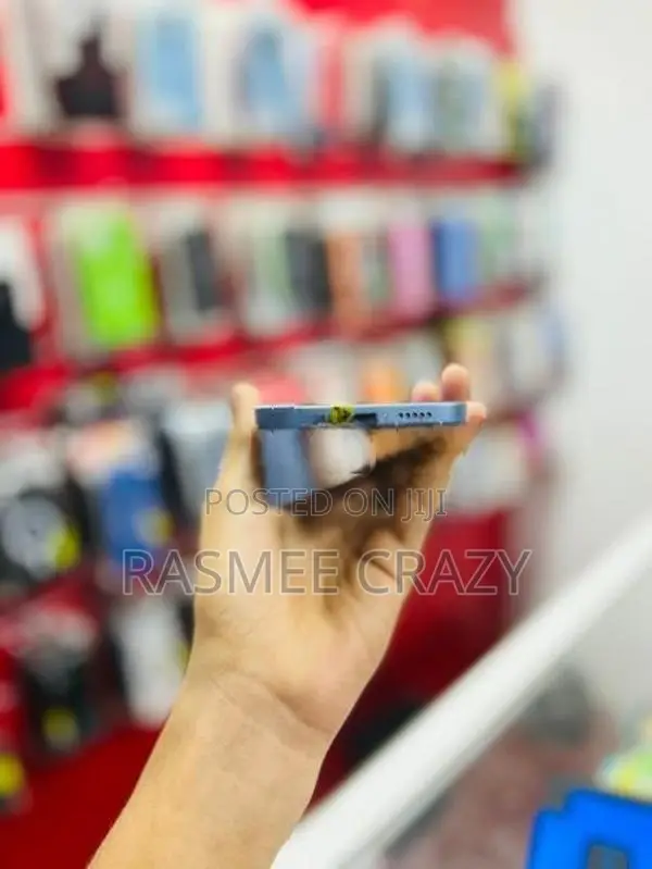 Apple iPhone 14 (Used)