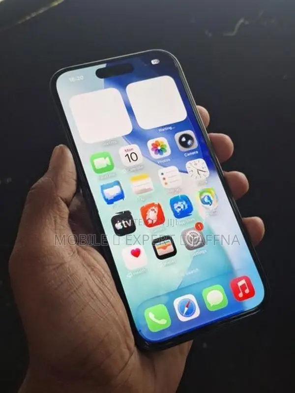 Apple iPhone 15 Pro (Used)