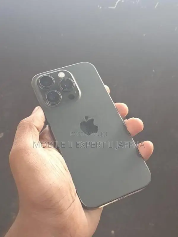 Apple iPhone 15 Pro (Used)