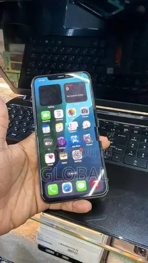 Apple iPhone 11 Pro Max 256GB (Used)