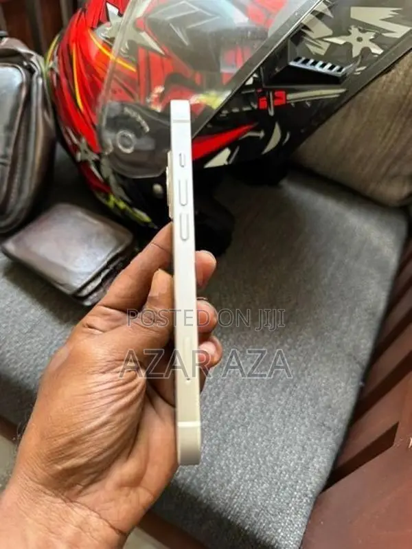 Apple iPhone 13 128GB (Used)