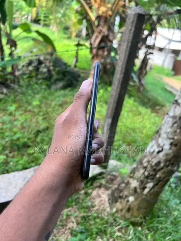 Apple iPhone 7 Plus (Used)