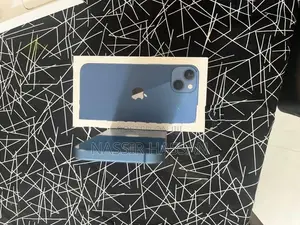 Apple iPhone 13 (Used)
