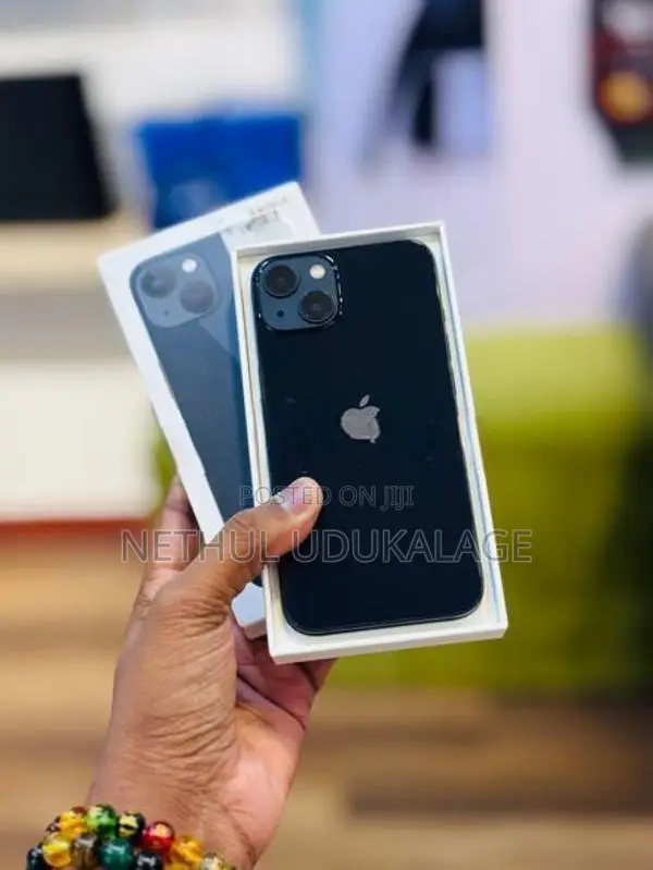 Apple iPhone 13 128GB | MIDNIGHT (Used)